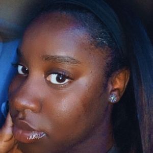 Meet your Posher, Destiny